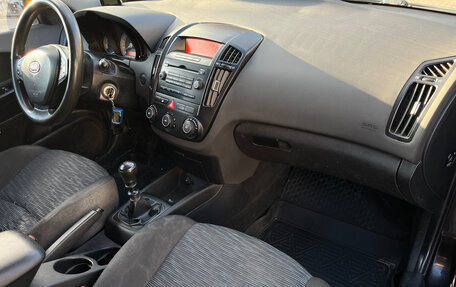 KIA cee'd I рестайлинг, 2008 год, 379 000 рублей, 9 фотография