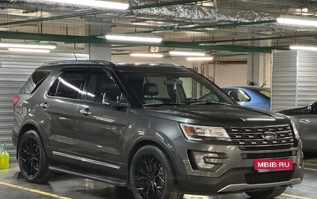 Ford Explorer VI, 2018 год, 3 200 000 рублей, 2 фотография