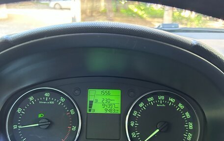 Skoda Fabia II, 2011 год, 650 000 рублей, 3 фотография