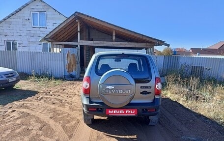 Chevrolet Niva I рестайлинг, 2012 год, 430 000 рублей, 2 фотография