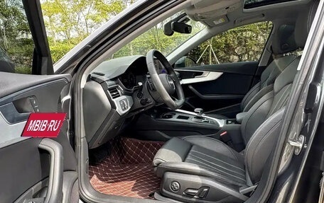 Audi A4, 2022 год, 2 850 000 рублей, 14 фотография