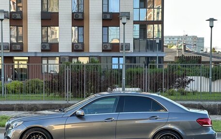 Mercedes-Benz E-Класс, 2015 год, 2 200 000 рублей, 9 фотография