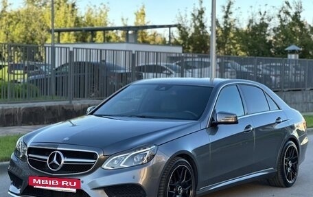 Mercedes-Benz E-Класс, 2015 год, 2 200 000 рублей, 3 фотография