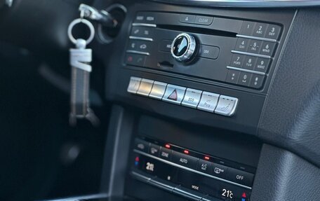 Mercedes-Benz E-Класс, 2015 год, 2 200 000 рублей, 15 фотография