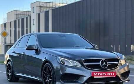 Mercedes-Benz E-Класс, 2015 год, 2 200 000 рублей, 2 фотография