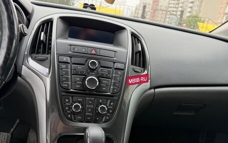 Opel Astra J, 2013 год, 990 000 рублей, 6 фотография