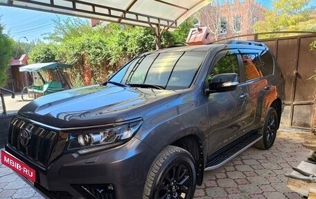 Toyota Land Cruiser Prado 150 рестайлинг 2, 2021 год, 6 500 000 рублей, 2 фотография