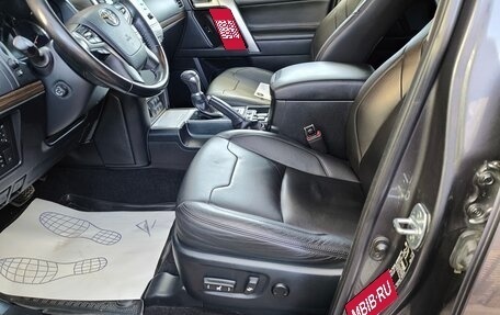 Toyota Land Cruiser Prado 150 рестайлинг 2, 2021 год, 6 500 000 рублей, 6 фотография