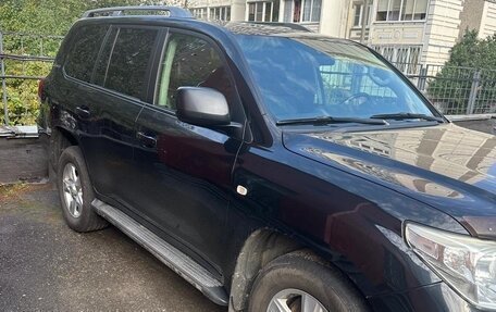 Toyota Land Cruiser 200, 2011 год, 2 600 000 рублей, 2 фотография