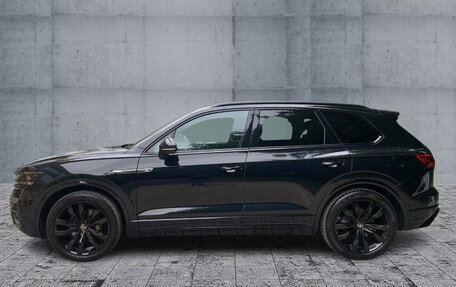 Volkswagen Touareg III, 2022 год, 7 000 000 рублей, 5 фотография
