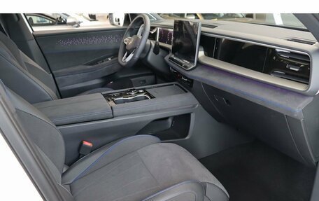 Volkswagen Teramont, 2025 год, 6 300 000 рублей, 12 фотография