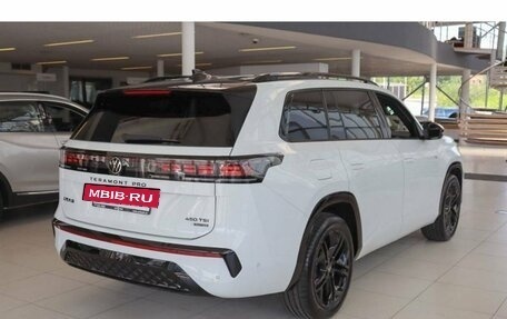 Volkswagen Teramont, 2025 год, 6 300 000 рублей, 5 фотография