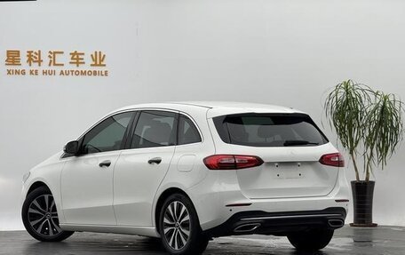 Mercedes-Benz B-Класс, 2021 год, 2 050 000 рублей, 6 фотография
