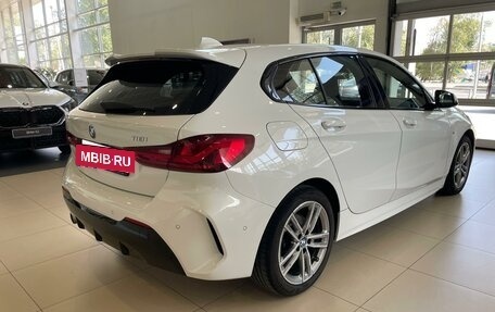 BMW 1 серия, 2021 год, 3 150 000 рублей, 7 фотография
