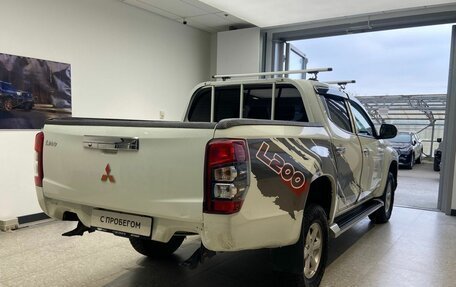 Mitsubishi L200 IV рестайлинг, 2022 год, 3 300 000 рублей, 5 фотография