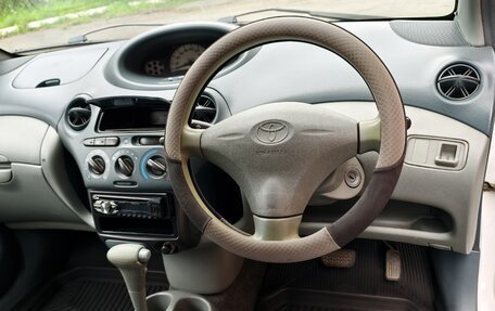 Toyota Vitz, 2001 год, 290 000 рублей, 8 фотография