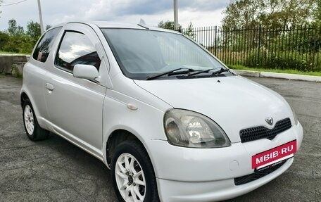 Toyota Vitz, 2001 год, 290 000 рублей, 3 фотография