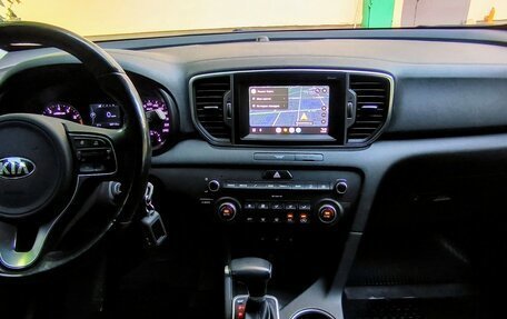 KIA Sportage IV рестайлинг, 2017 год, 1 900 000 рублей, 7 фотография