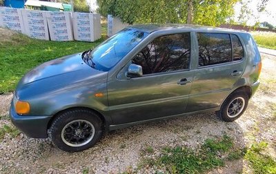 Volkswagen Polo III рестайлинг, 1997 год, 135 000 рублей, 1 фотография