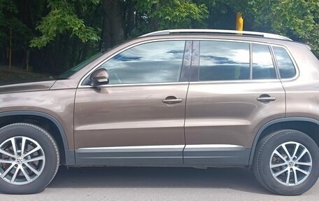 Volkswagen Tiguan I, 2014 год, 1 980 000 рублей, 2 фотография
