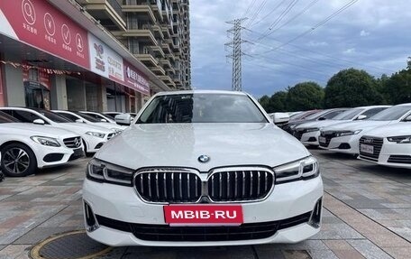 BMW 5 серия, 2022 год, 3 320 065 рублей, 2 фотография