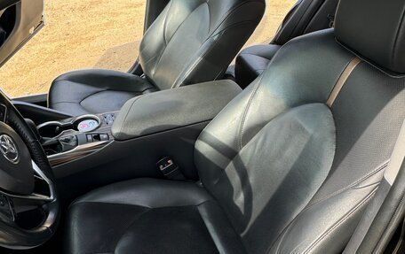 Toyota Camry, 2019 год, 3 000 000 рублей, 18 фотография