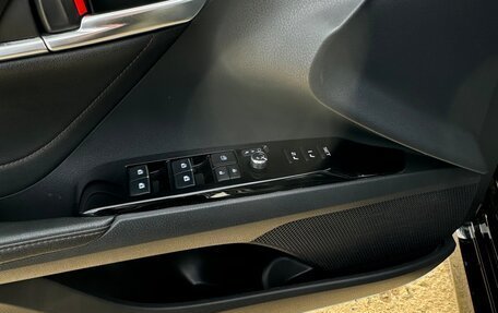 Toyota Camry, 2019 год, 3 000 000 рублей, 25 фотография