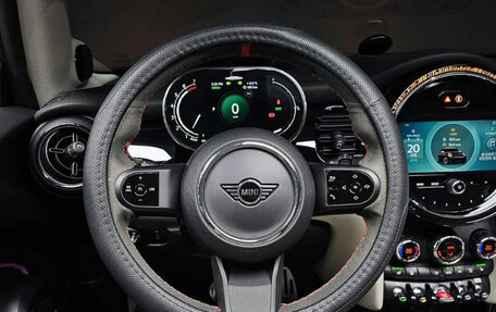 MINI Clubman, 2022 год, 2 199 000 рублей, 13 фотография