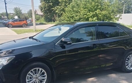 Toyota Camry, 2017 год, 2 150 000 рублей, 2 фотография