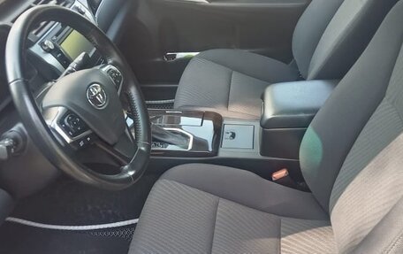Toyota Camry, 2017 год, 2 150 000 рублей, 11 фотография