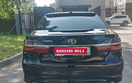 Toyota Camry, 2017 год, 2 150 000 рублей, 4 фотография