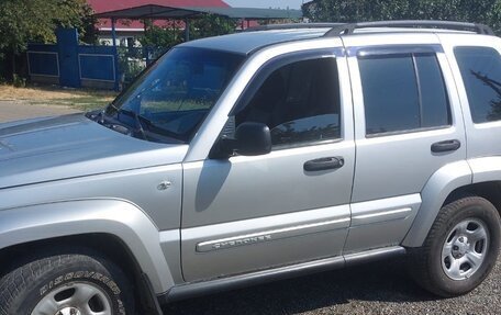 Jeep Cherokee, 2005 год, 680 000 рублей, 2 фотография