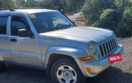 Jeep Cherokee, 2005 год, 680 000 рублей, 3 фотография
