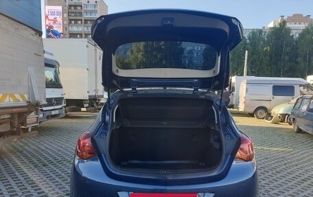 Opel Astra J, 2011 год, 680 000 рублей, 9 фотография