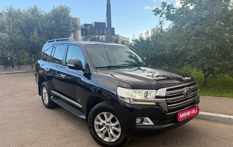 Toyota Land Cruiser 200, 2020 год, 5 950 000 рублей, 1 фотография