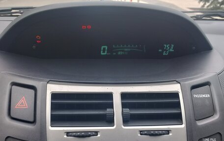 Toyota Yaris III рестайлинг, 2010 год, 500 000 рублей, 7 фотография