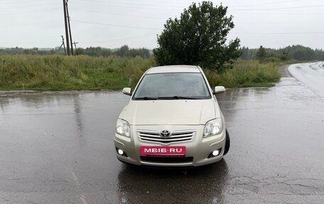 Toyota Avensis III рестайлинг, 2008 год, 900 000 рублей, 2 фотография