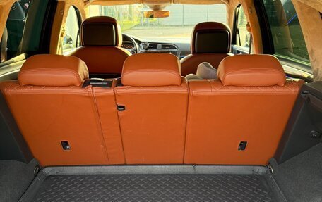 Volkswagen Tiguan II, 2019 год, 2 890 000 рублей, 12 фотография