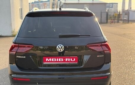Volkswagen Tiguan II, 2019 год, 2 890 000 рублей, 8 фотография