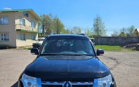 Mitsubishi Pajero IV, 2014 год, 2 050 000 рублей, 5 фотография