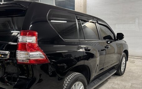 Toyota Land Cruiser Prado 150 рестайлинг 2, 2014 год, 3 500 000 рублей, 8 фотография
