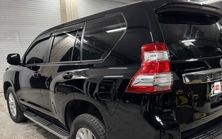 Toyota Land Cruiser Prado 150 рестайлинг 2, 2014 год, 3 500 000 рублей, 6 фотография
