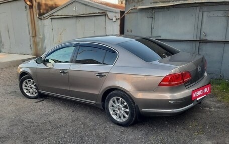 Volkswagen Passat B7, 2011 год, 900 000 рублей, 7 фотография