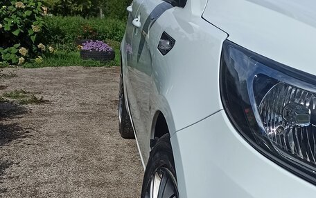 KIA Rio III рестайлинг, 2017 год, 1 250 000 рублей, 28 фотография