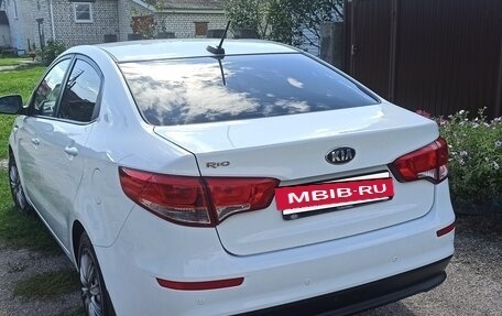 KIA Rio III рестайлинг, 2017 год, 1 250 000 рублей, 32 фотография
