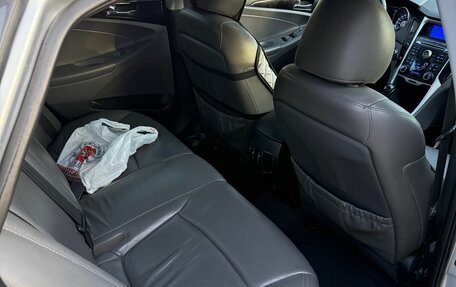 Hyundai Sonata VI, 2010 год, 1 400 000 рублей, 10 фотография
