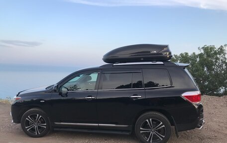 Toyota Highlander III, 2011 год, 2 370 000 рублей, 6 фотография