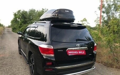 Toyota Highlander III, 2011 год, 2 370 000 рублей, 8 фотография