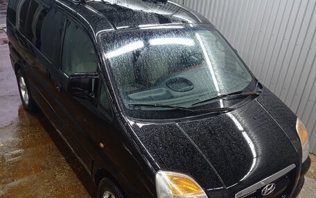 Hyundai Starex I рестайлинг, 2004 год, 770 000 рублей, 4 фотография