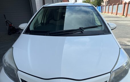 Toyota Vitz, 2011 год, 850 000 рублей, 11 фотография